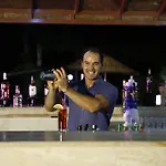 Ośrodek wypoczynkowy Akbulut & 4*
