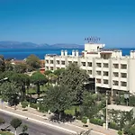 Akbulut & Ośrodek wypoczynkowy 4*