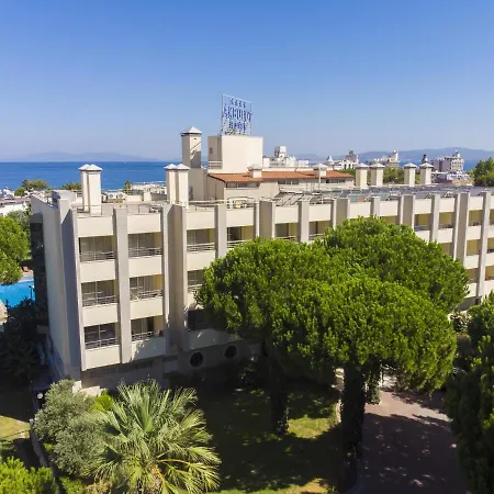 阿克布卢特spa酒店 度假村