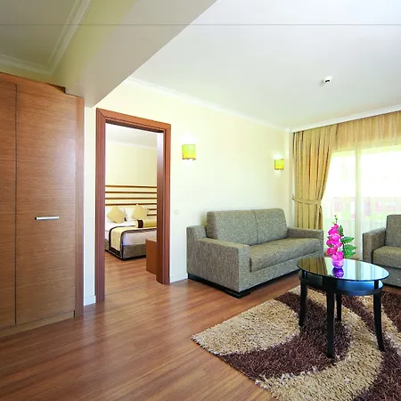 阿克布卢特spa酒店 4*