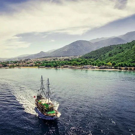 阿克布卢特spa酒店 度假村