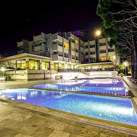 Akbulut & Resort 4*