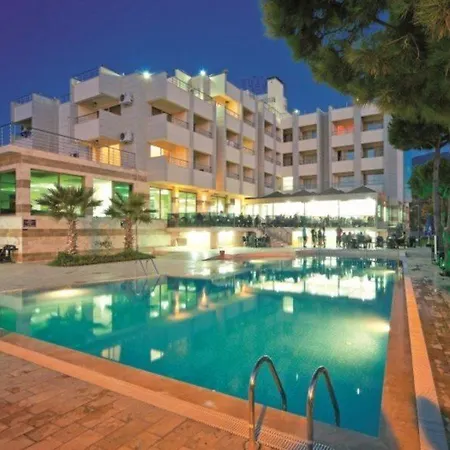 Üdülőközpont Akbulut & 4*
