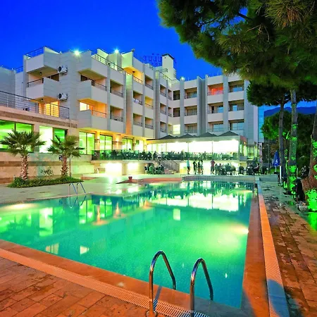 Akbulut & Semesteranläggning (resort) 4*